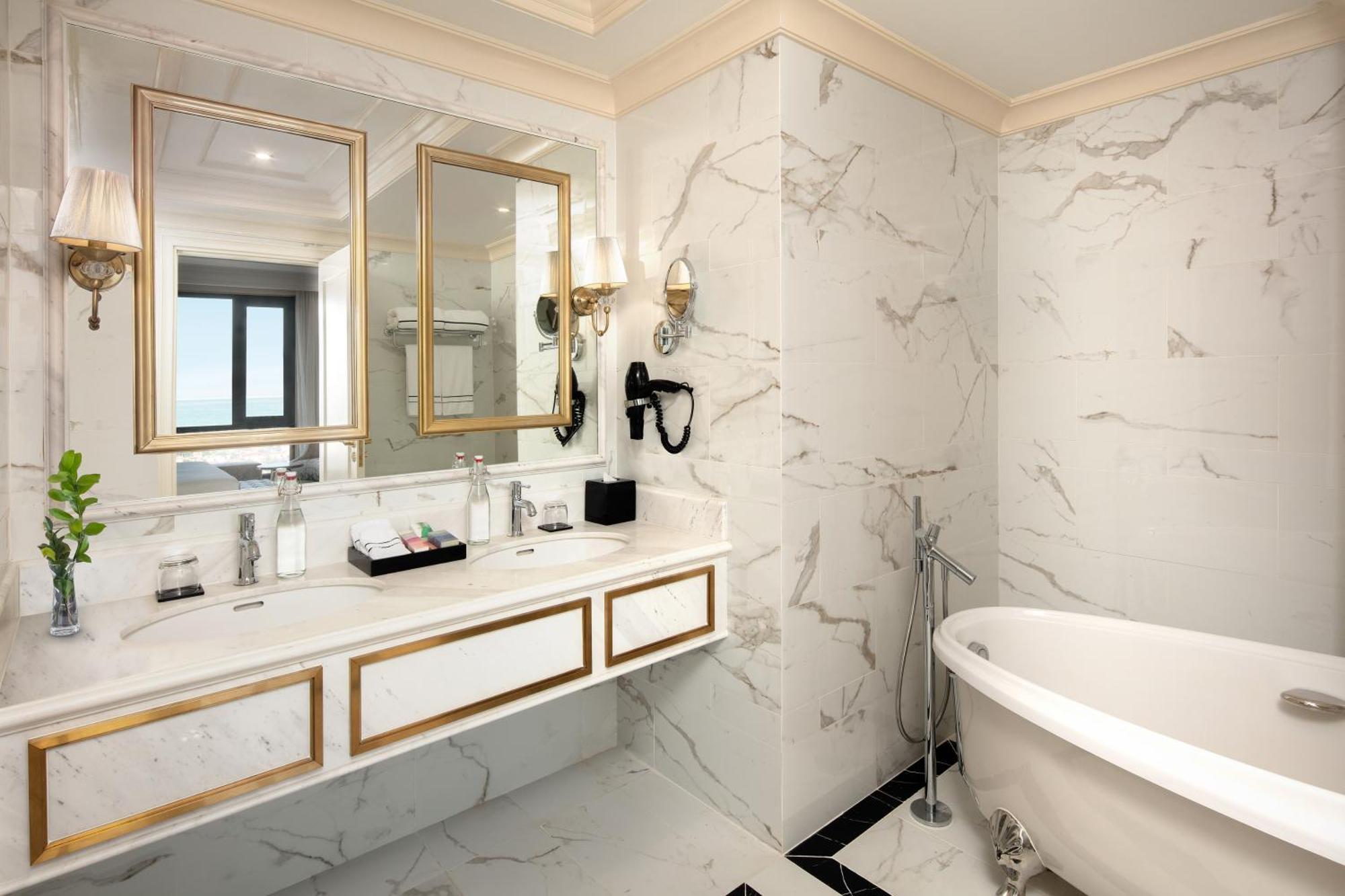 Отель Melia Vinpearl Quang Binh 5*